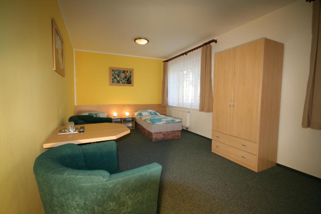 H+M Penzion Brno Room photo